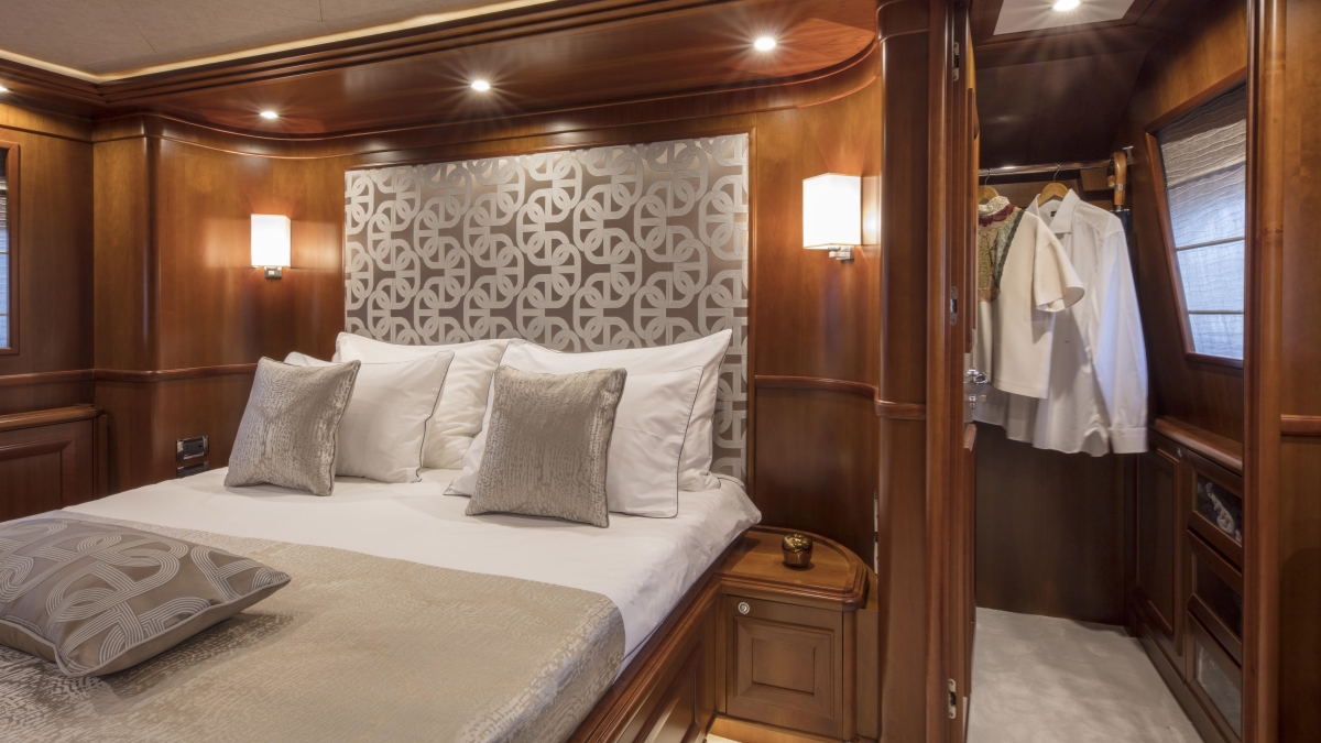 Ena Master Cabin bed